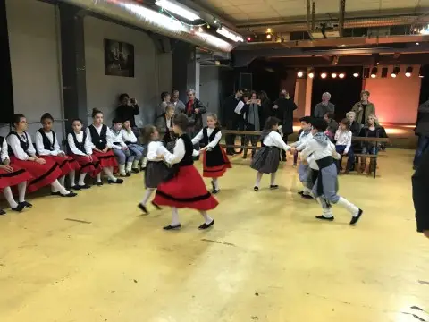 Fotografía del archivo digital de euskaletxeak.eus · Pariseko Eskual Etxea - La Maison Basque de Paris
