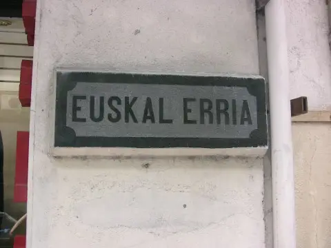 Fotografía del archivo digital de euskaletxeak.eus · Centro Vasco 'Euskal Erria'