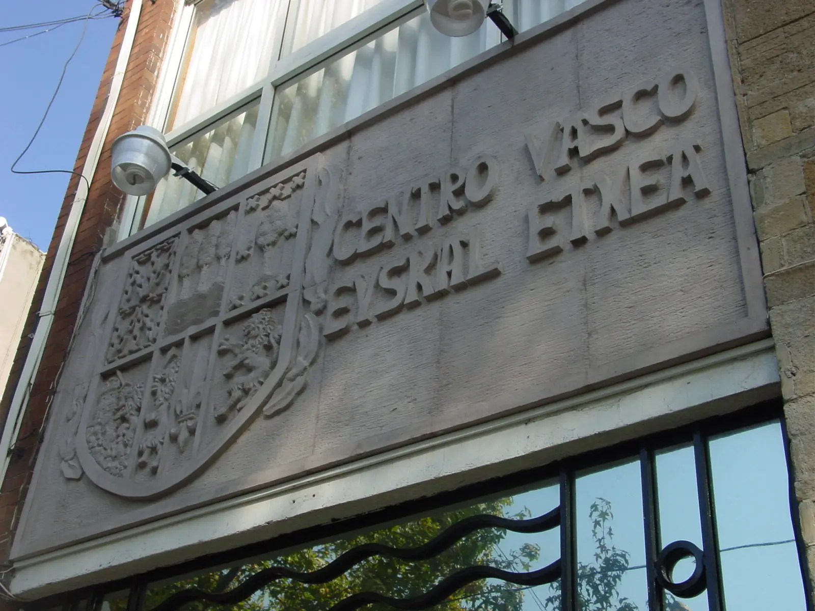 Fotografía del Centro Vasco-Euskal Etxea Asociación Civil de México
