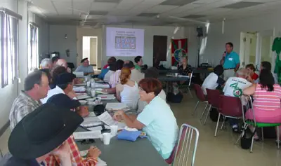 El representante del centro Alkartasuna Martin Goikoetxea se dirige a los delegados de NABO reunidos en Rock Springs · Alkartasuna Basque Club of Southwest Wyoming